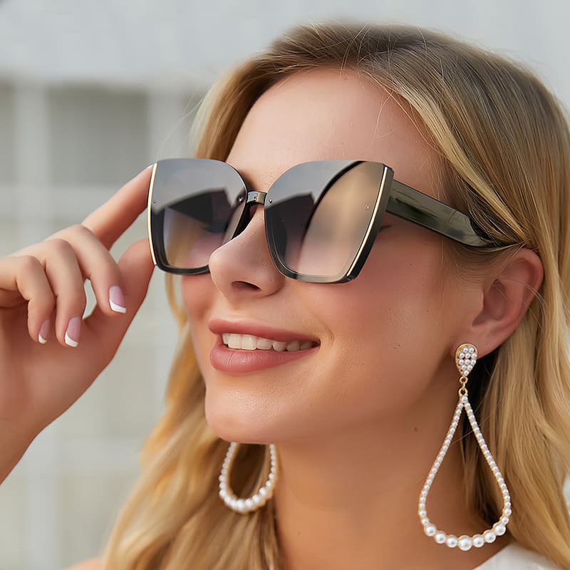 Occhiali da sole “Occhi di Gatto” Ultra Fashion