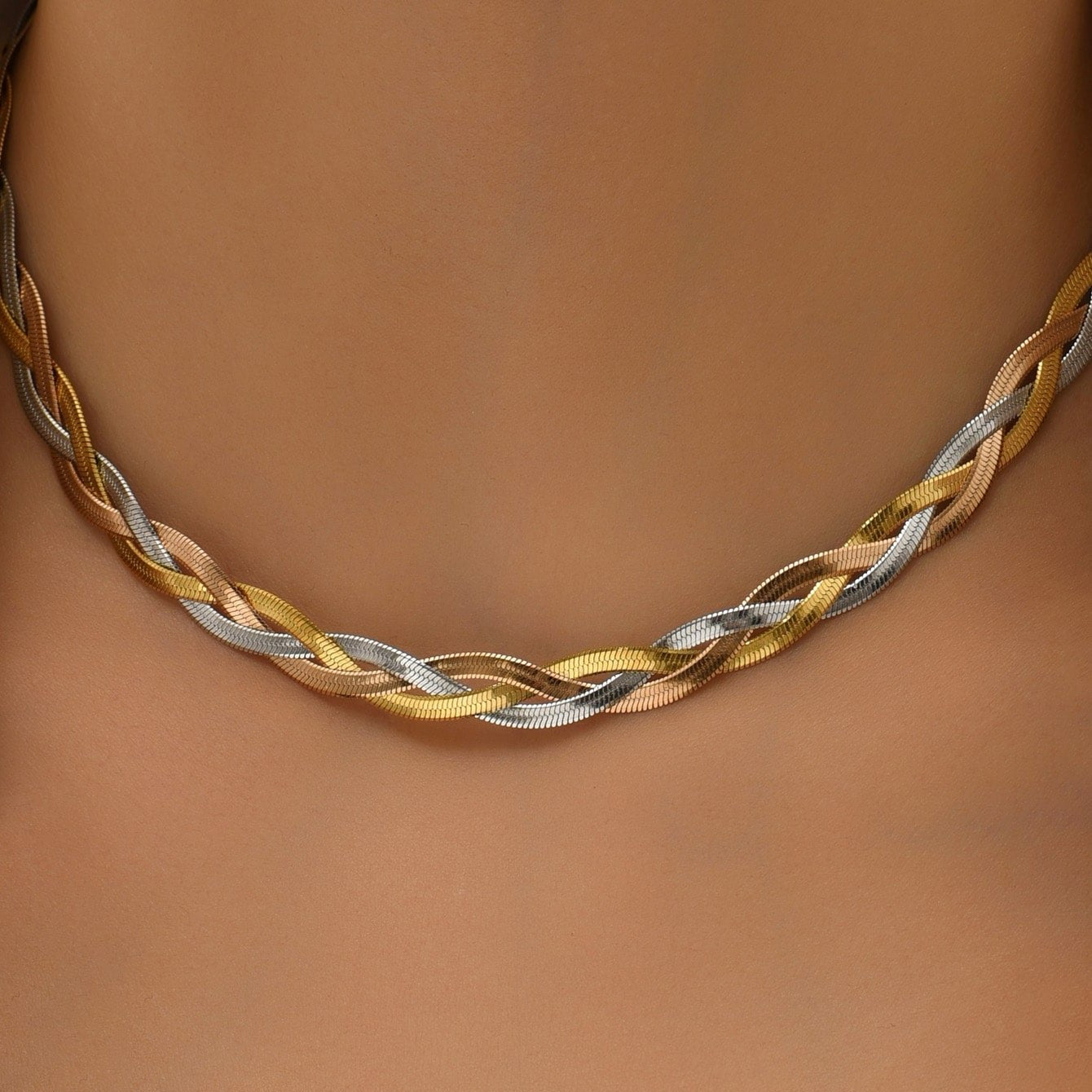 Choker tricolore intrecciato laminato