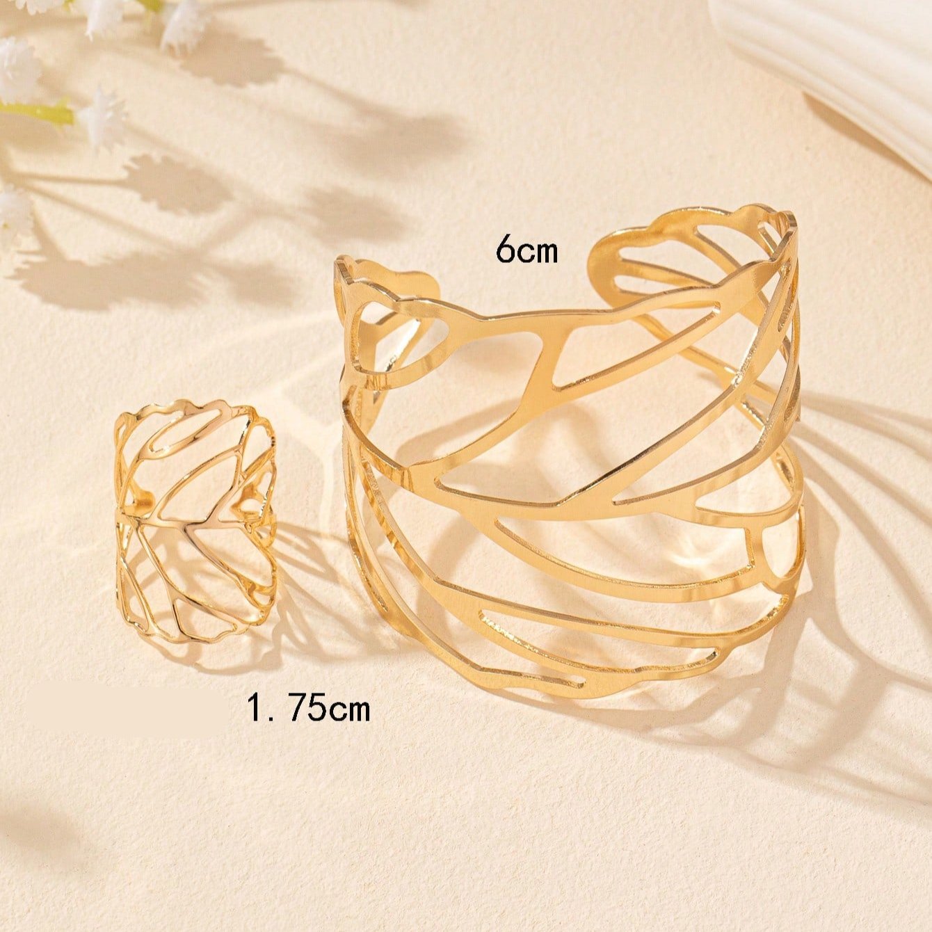 Set foglia: 1 bracciale e 1 anello