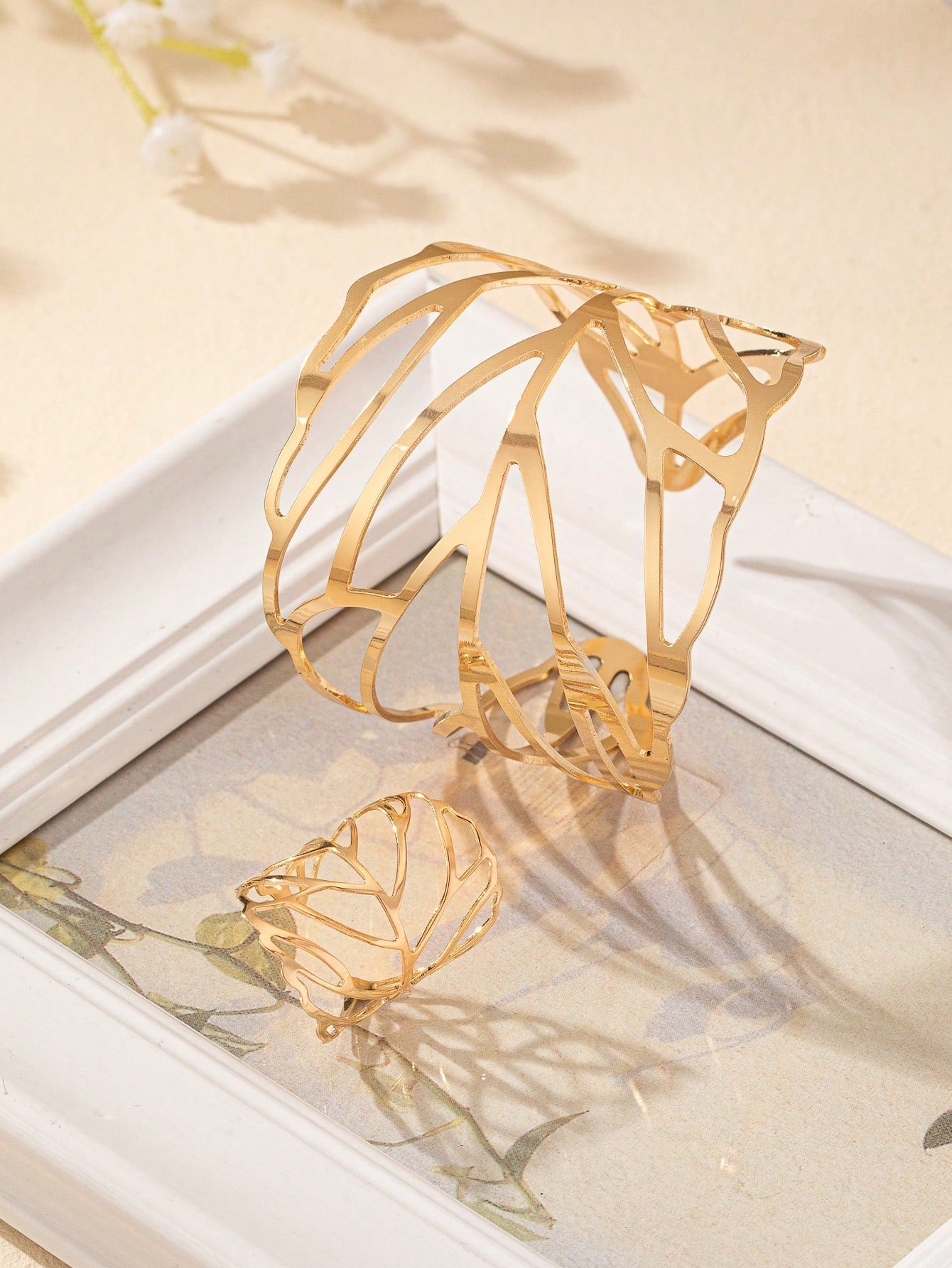 Set foglia: 1 bracciale e 1 anello