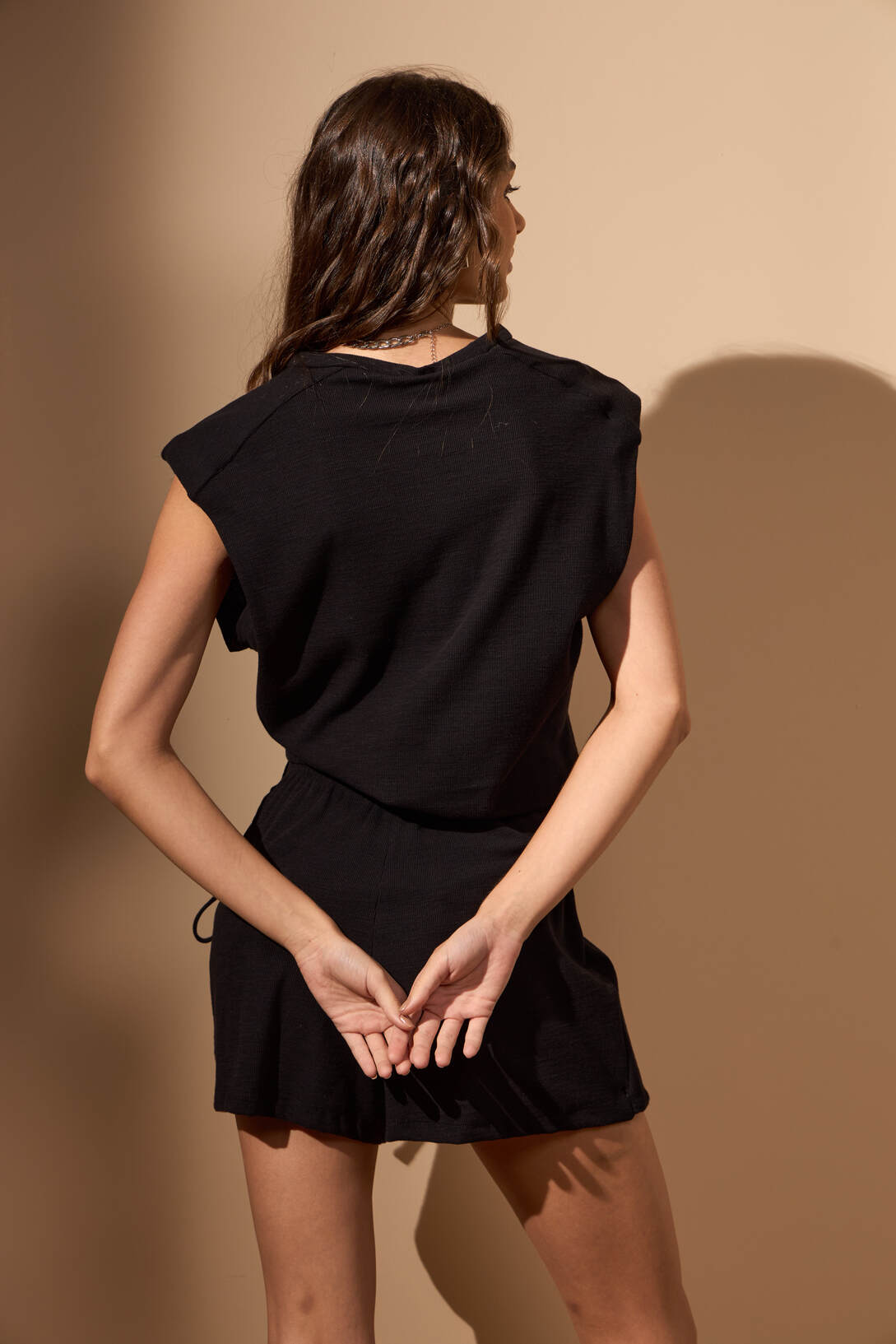 Top Corto RAÍZES - Nero