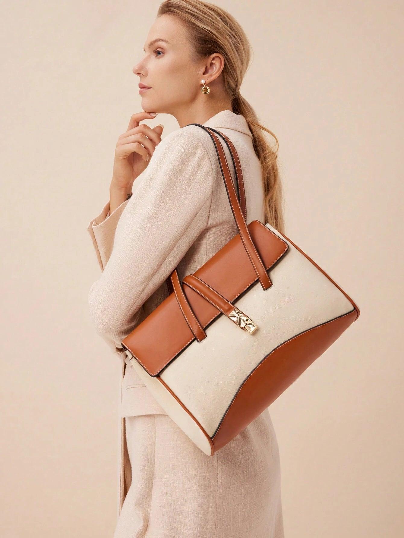 Borsa a spalla da donna con patta bicolore “Roma”