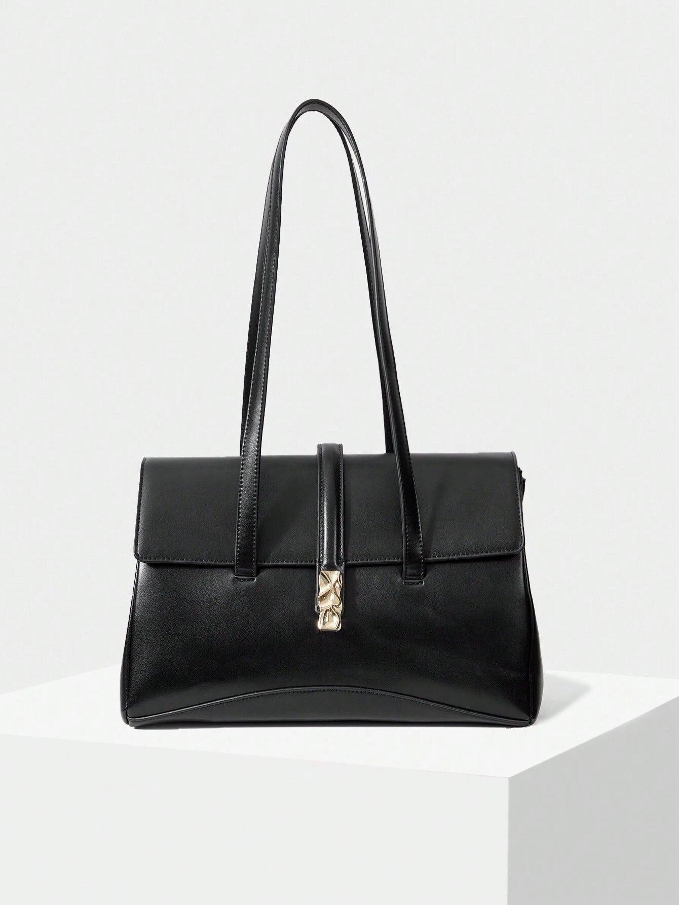 Borsa da donna a spalla con dettaglio fibbia “Fiorella”